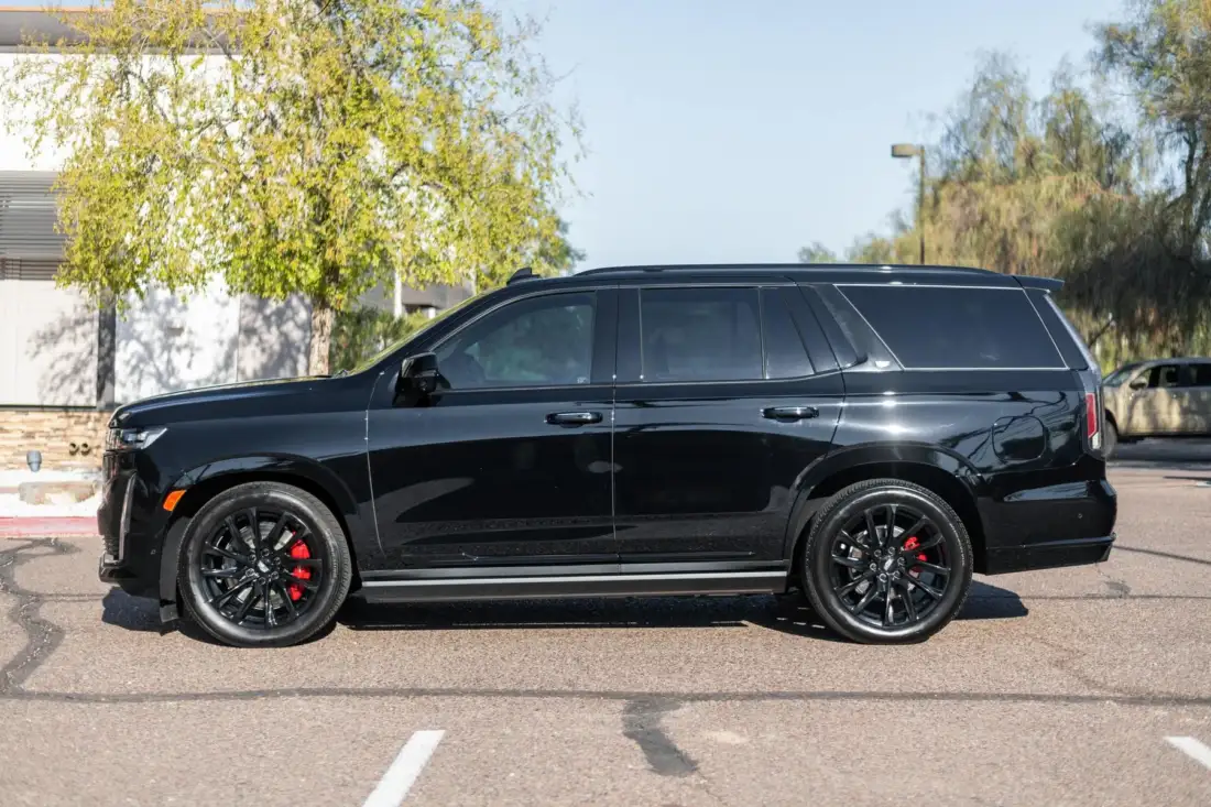 2023 Cadillac Escalade 4WD Sport image