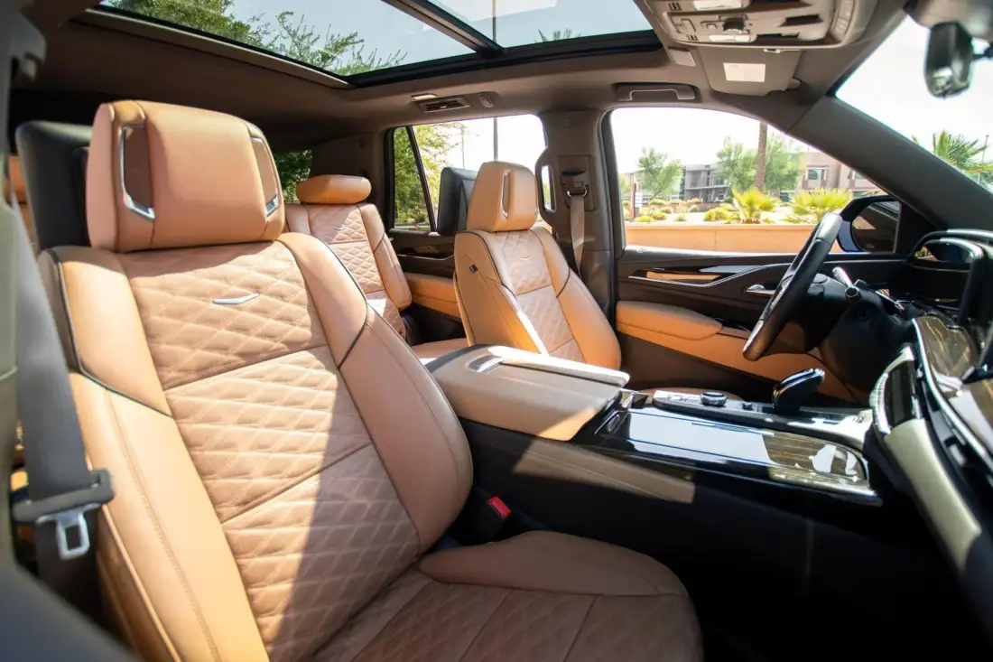 2023 Cadillac Escalade 4WD Sport image