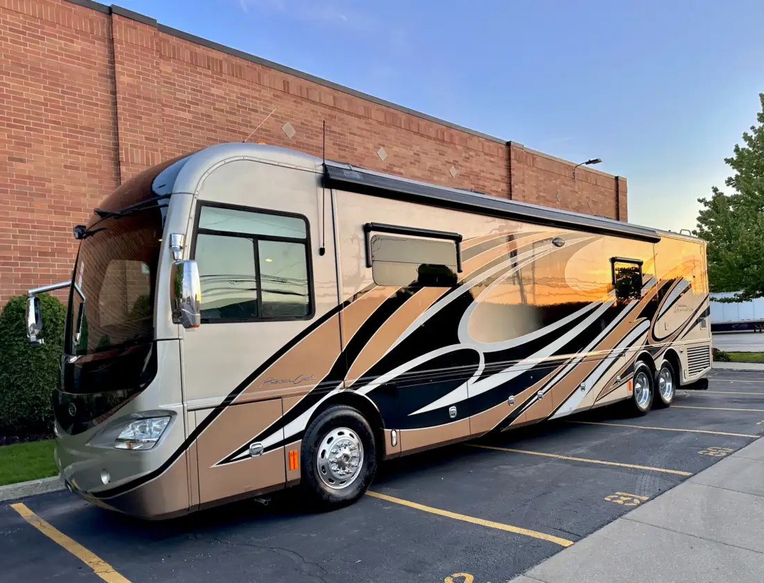 2015 Fleetwood American Revolution LE 42T