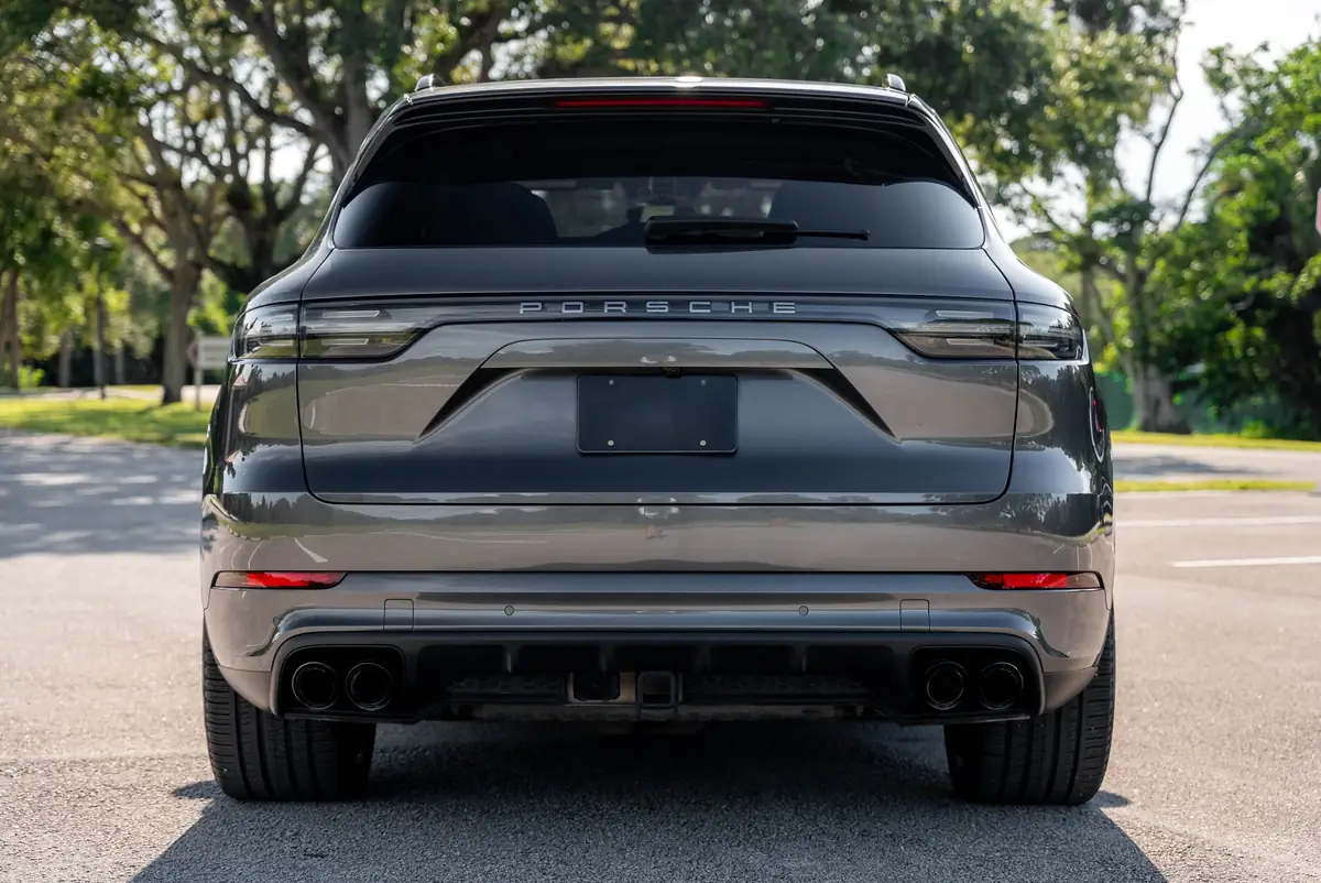 2019 Porsche Cayenne Turbo image