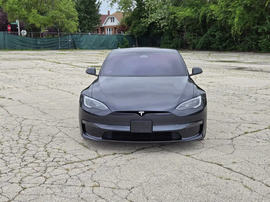 2023 Tesla Model S Plaid