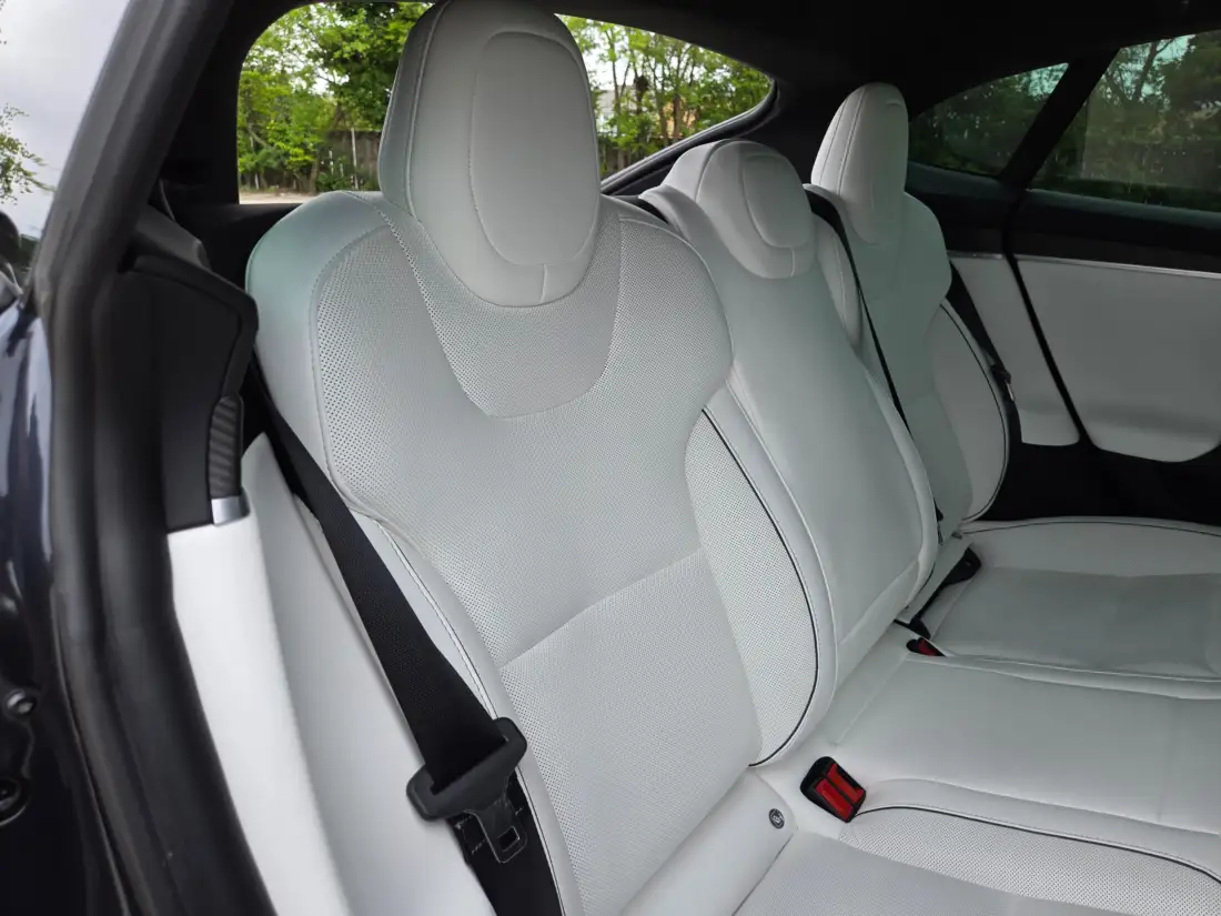 2023 Tesla Model S Plaid image